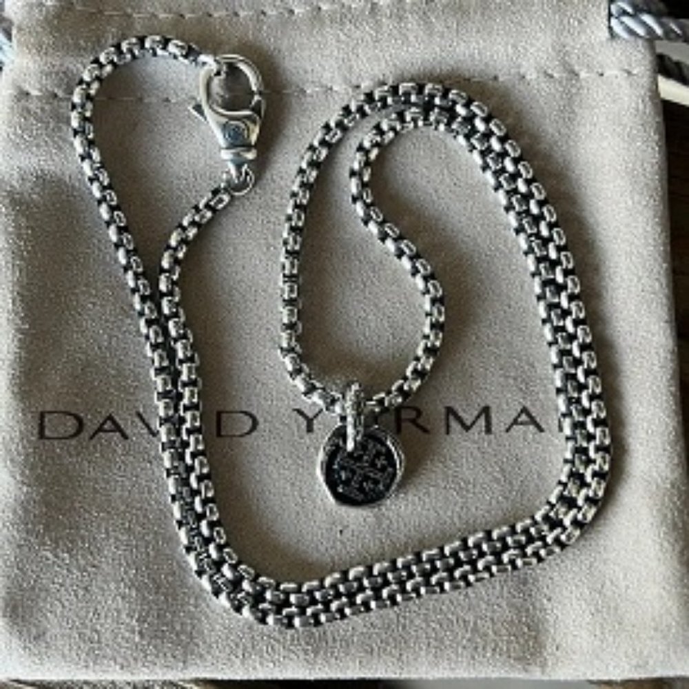 Auth David Yurman Shipwreck Amulet & 22" box chain